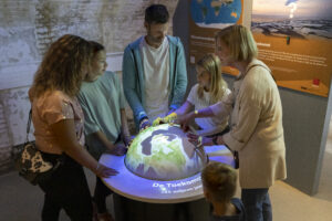 GeoFort_Globe (2)